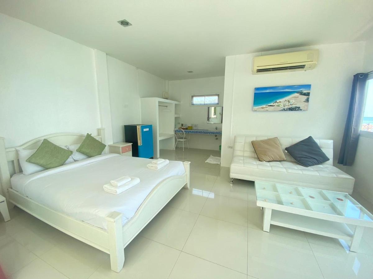 Issara Beach Resort 시촌 외부 사진