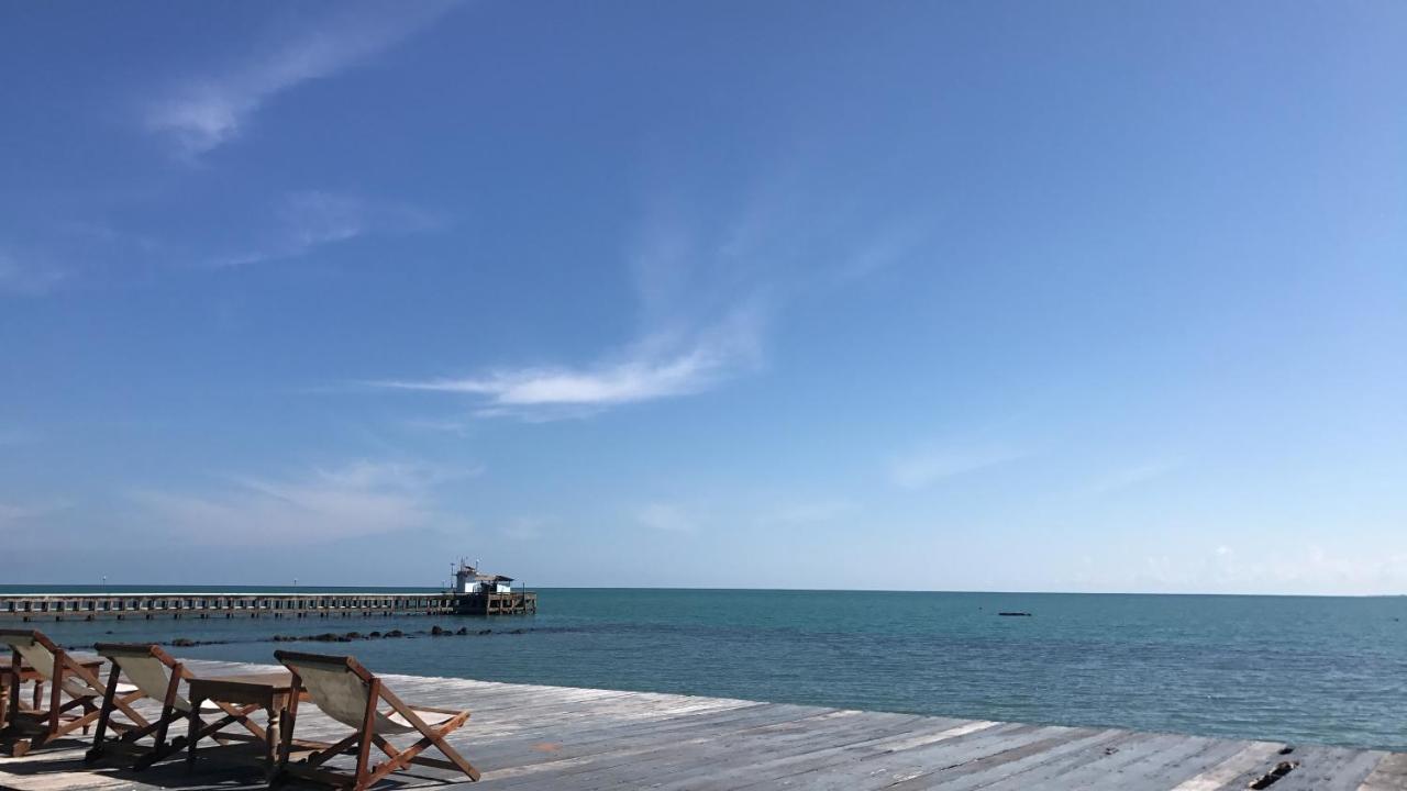 Issara Beach Resort 시촌 외부 사진